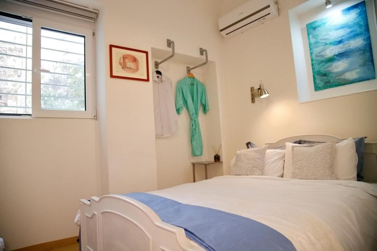 Aroura Homes Garden House 2Br 2Ba Free Parking Atény Exteriér fotografie